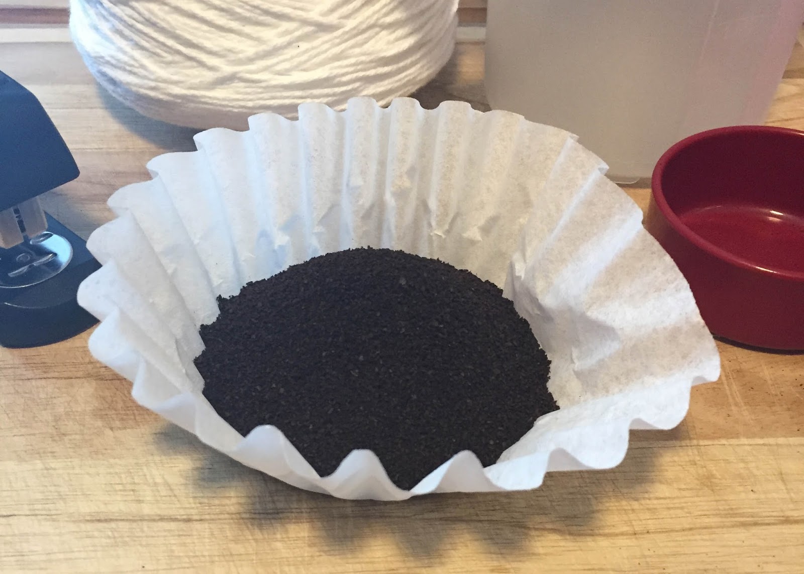 Diy Cold Brew Coffee Bags Made From 3 Items You Probably Already Add 1 2 Cup Of Coffee Grounds To Each Filter