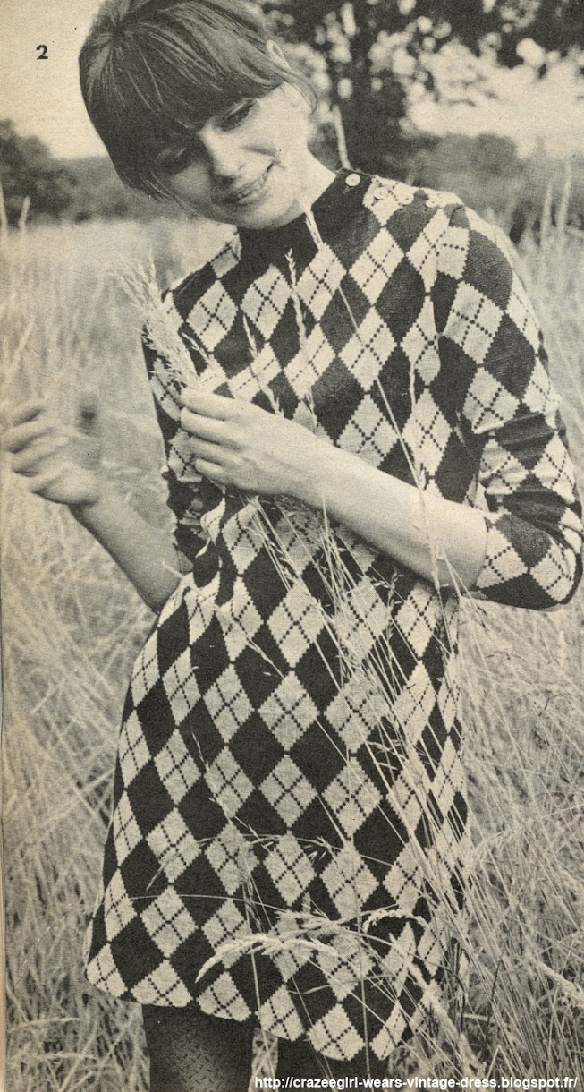 jumper dress pinafore 70s 1970 1969 60s 1960 twiggy diamond argyle harlequin zigzag zig zag pattern geometric