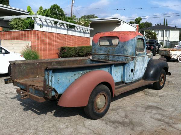 1946 GMC 3600 Pickup Truck - Old Truck