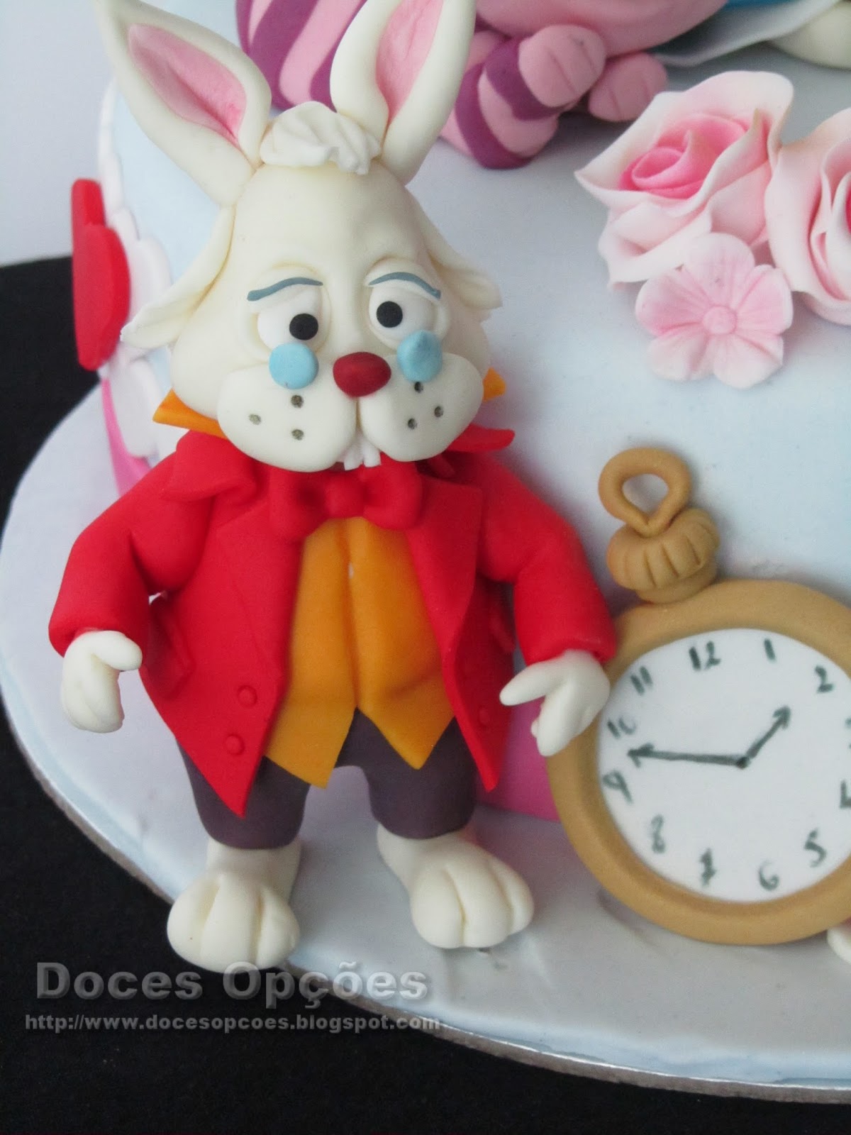 Doces Opções Bolo de aniversário Alice