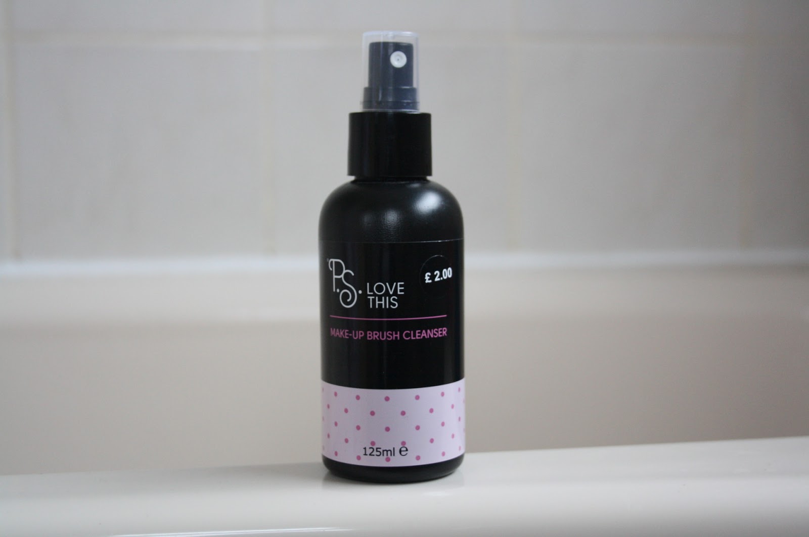 Beauty and Lifestyle Blog Primark P.S. Love This Beauty Brush Cleanser