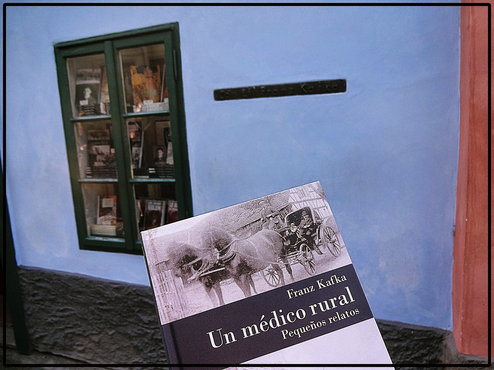 Bibliofilosis Letrae: Un médico rural (Pequeños relatos); de Franz Kafka