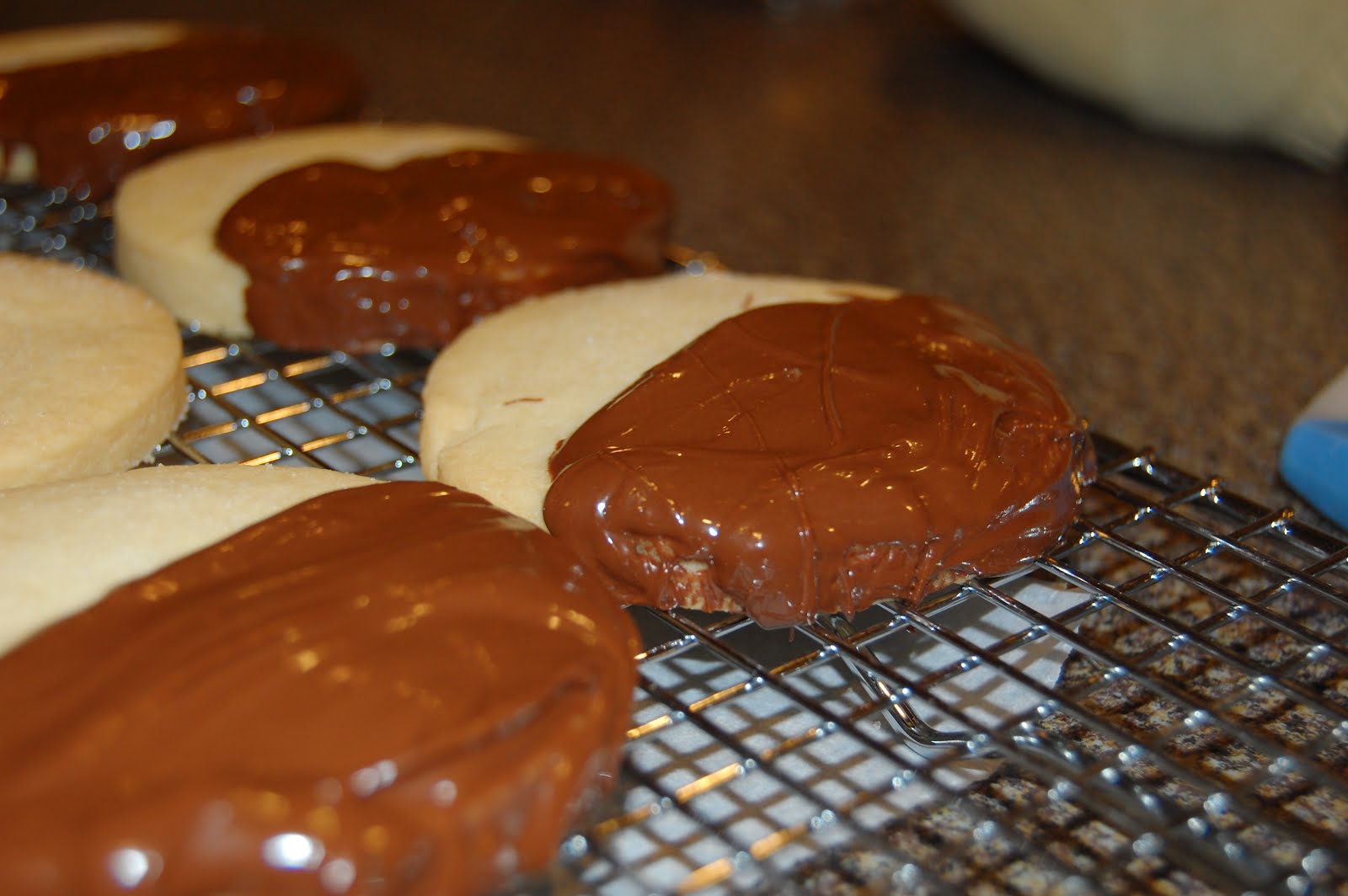 Kitchen Curiosities and more...: Chocolate-Dipped Shortbread Cookies