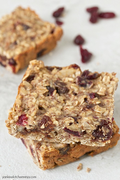 Easy fruit and grain energy bars for breakfast or afternoon snack