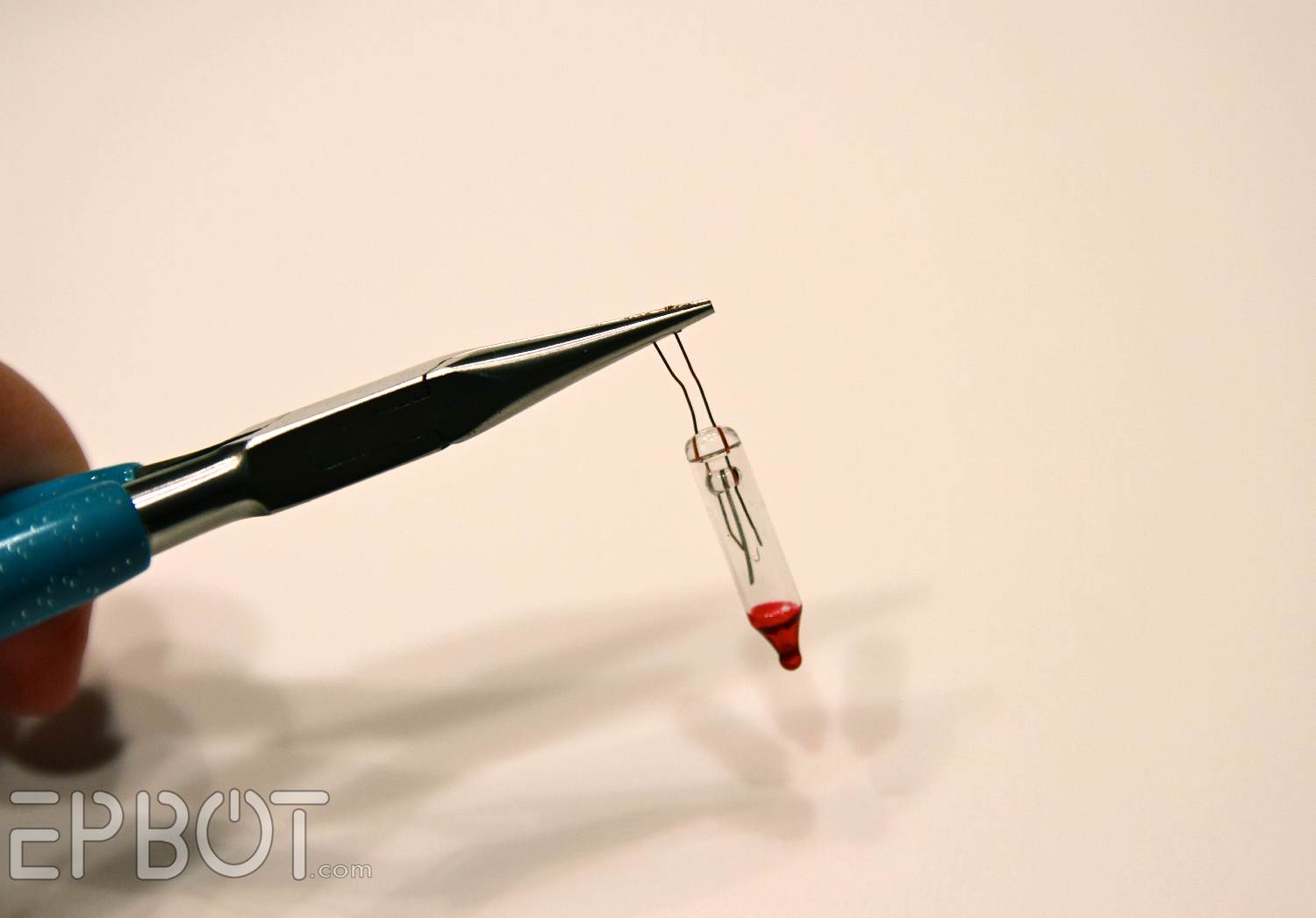 EPBOT DON'T THROW OUT OLD CHRISTMAS LIGHTS! Turn Them Into Jewelry!