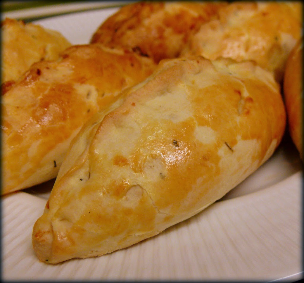 Cooking in a Country Kitchen: Leek, Potato and Cheese Pasties
