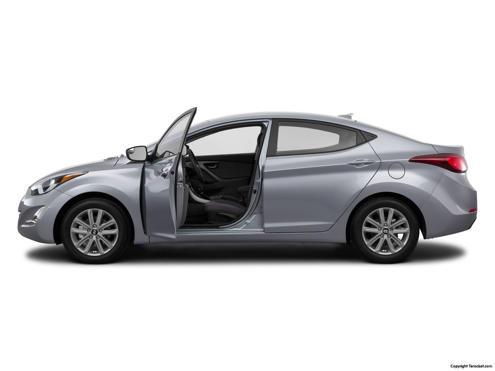 Đánh giá xe Hyundai Elantra 2016