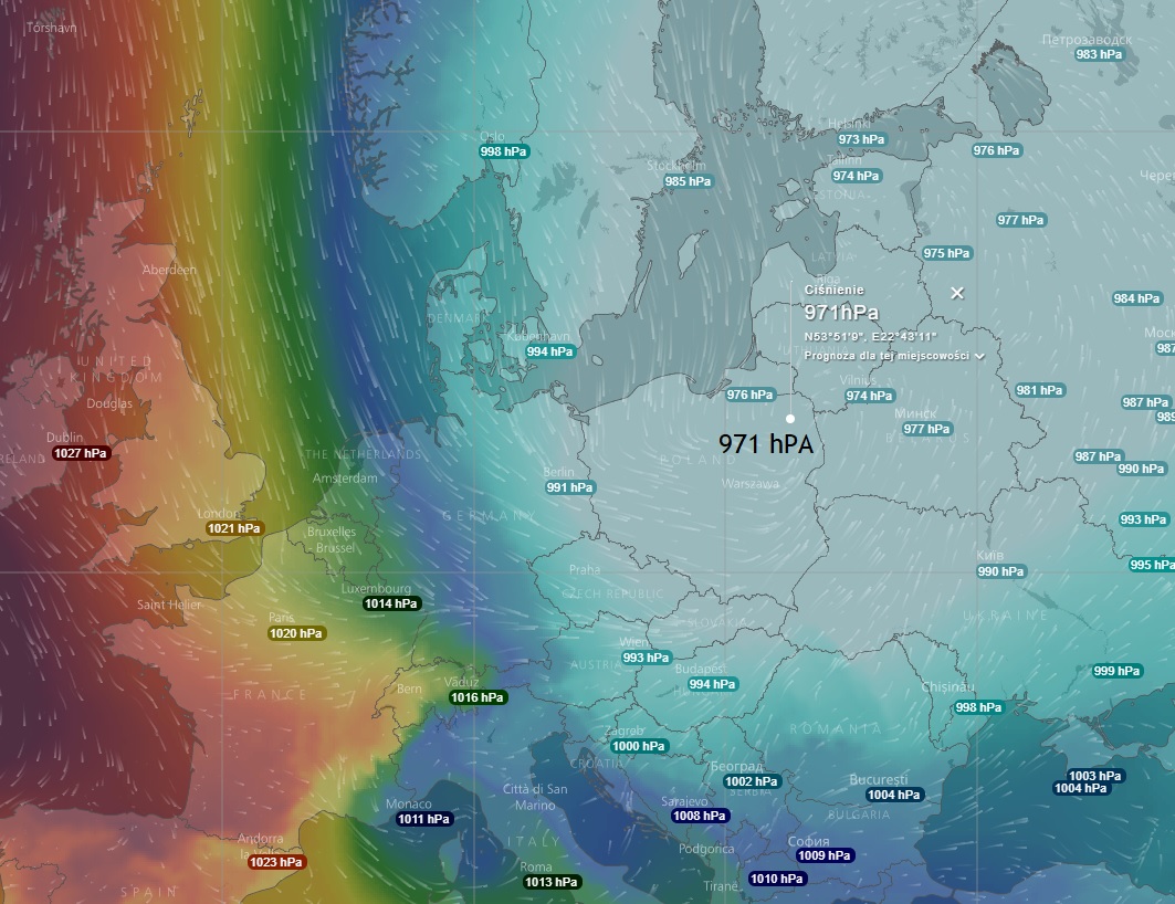 Jakie Grożne Zjawiska Atmosferyczne Mogą Aktualnie Występować W Polsce Bardzo niskie ciśnienie atmosferyczne w Polsce