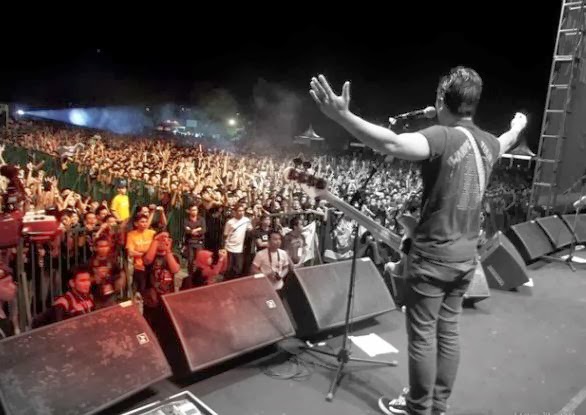 Chord Dan Tab Bulan Dan Kesatria Superman Is Dead Sid Our Musik