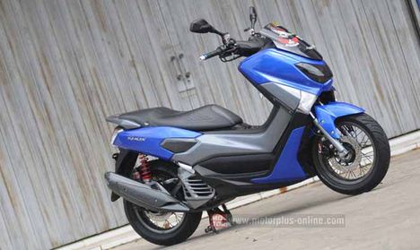 Modifikasi Yamaha Nmax Velg Jari-Jari Simpel dan Keren - Seputar Satria
