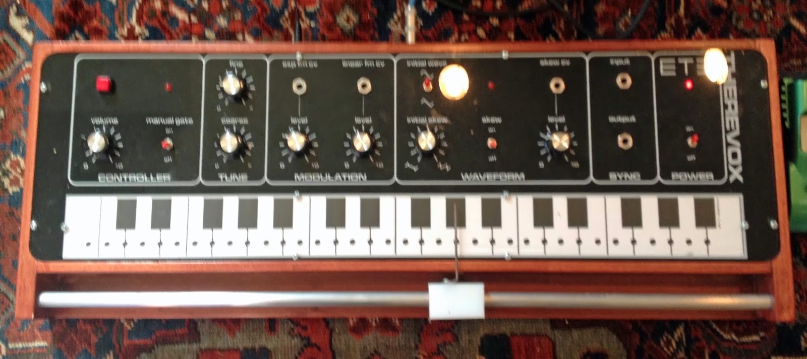 MATRIXSYNTH Therevox ET3 Electro Theremin Continuous Pitch Analog