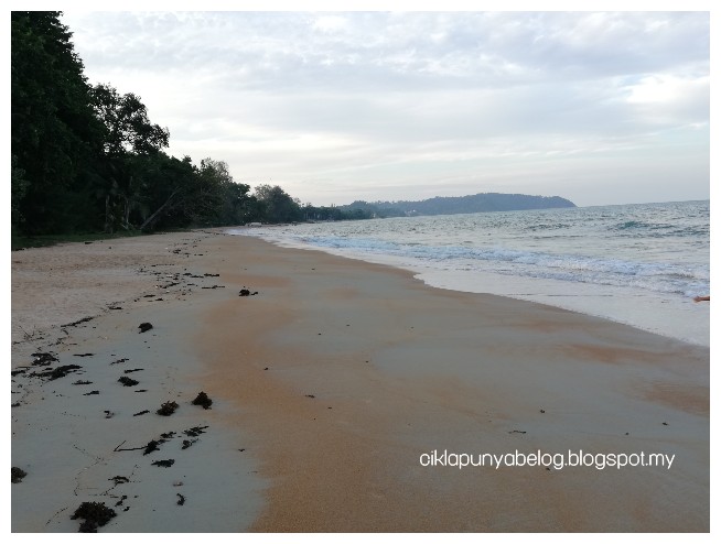 Percutian pendek cikla sekeluarga : Tengok ombak dan pantai di Teluk Kemang, Port Dickson. Percutian pendek cikla sekeluarga : Tengok ombak dan pantai di Teluk Kemang, Port Dickson.
