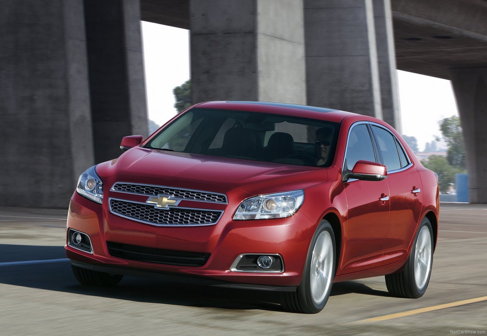 car: chevrolet malibu