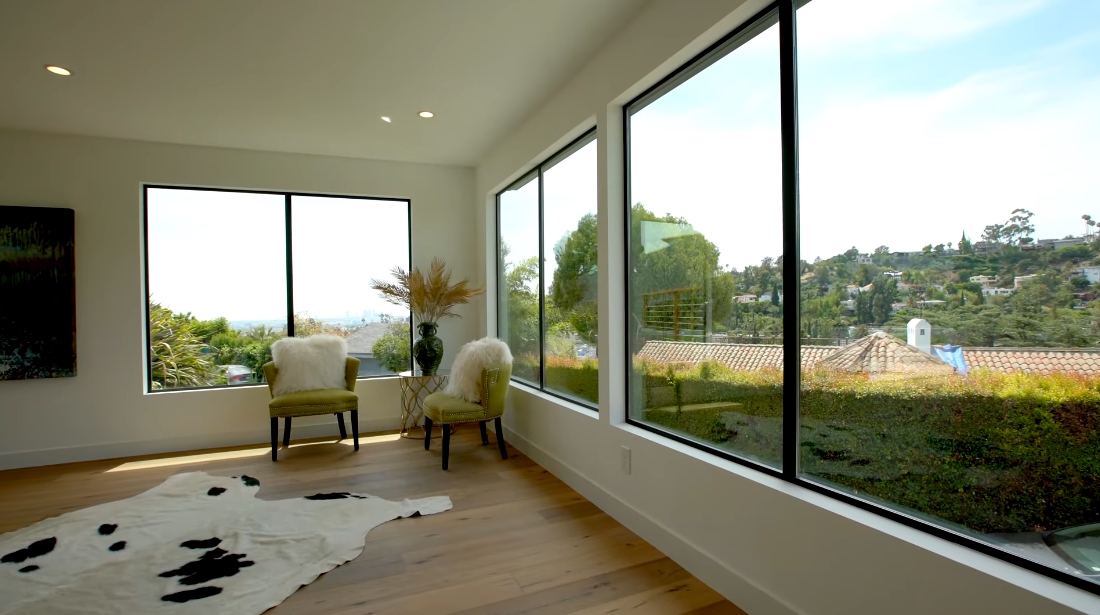32 Interior Design Photos vs. 2381 E Allview Terrace, Los Angeles Luxury Home Transformation Tour