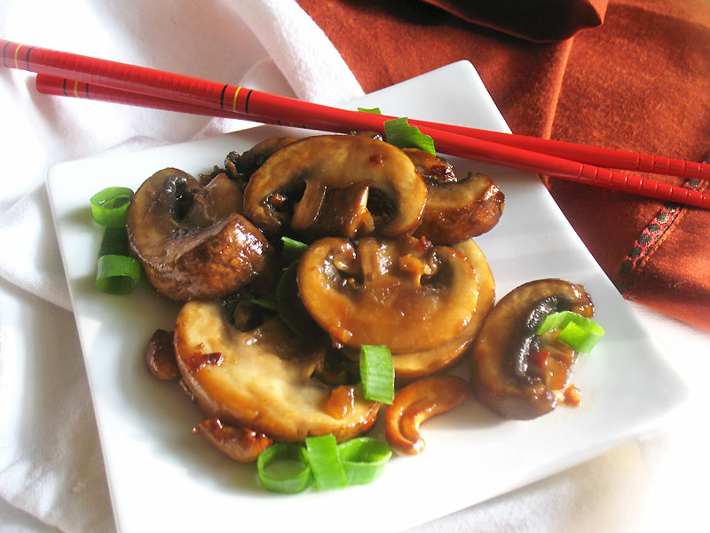 Teriyaki Mushrooms and Cashews | Lisa&amp;#39;s Kitchen | Vegetarian Recipes ...