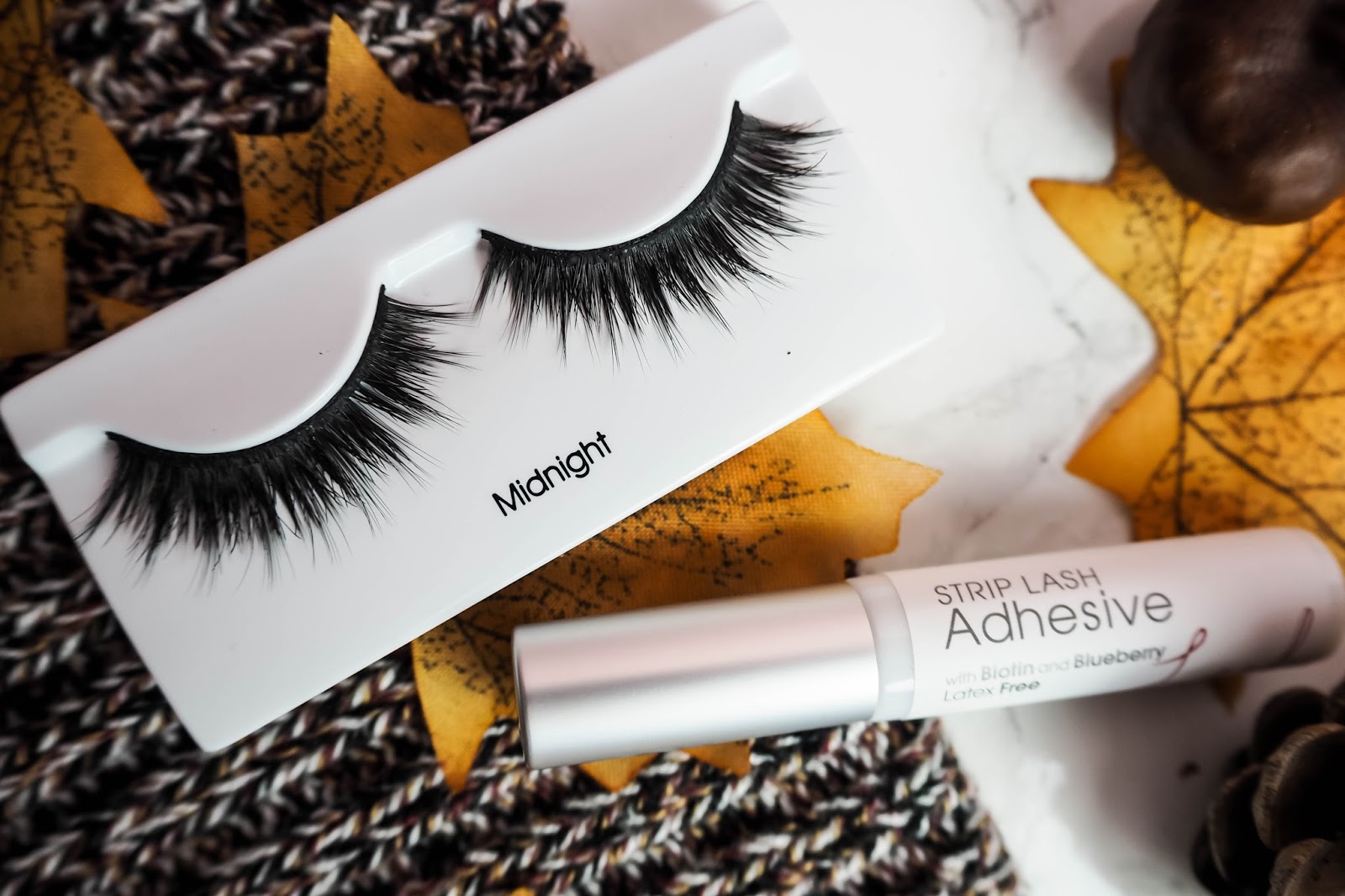 Kiss false lashes review The Violet Blonde
