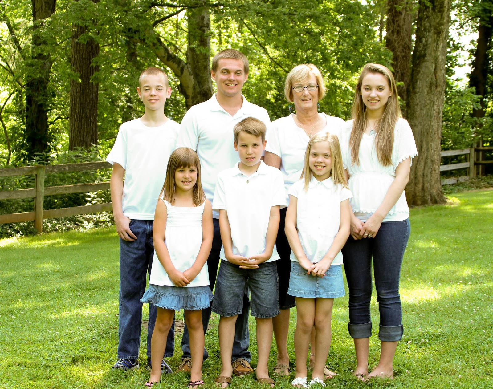 Life With The Lyons Family!!! June 2012