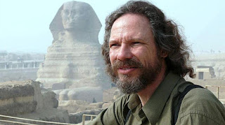 Δρ. Robert M. Schoch Δρ. Robert M. Schoch