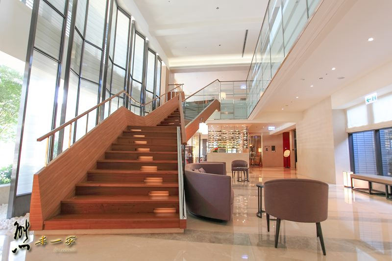 近捷運站飯店住宿|HOTEL COZZI和逸台北民生館|環境餐廳