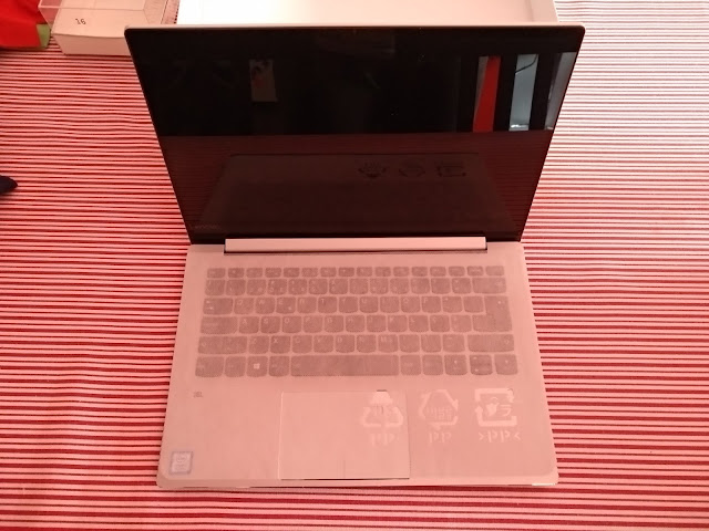 Lenovo IdeaPad 720s-14IKB Lenovo IdeaPad 720s-14IKB