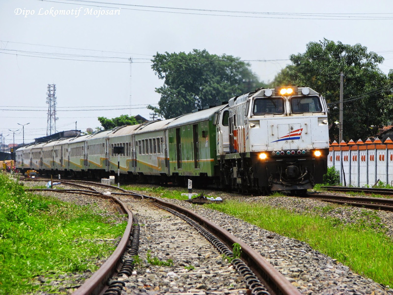 16+ Download Kereta Api