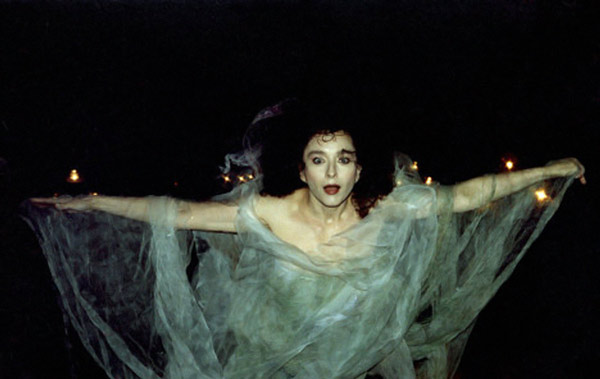 Александра Захарова Топлес – Мастер И Маргарита (Россия) (1994)