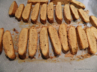 Ακαταμάχητα biscotti κανέλας - Irresistible cinnamon biscotti