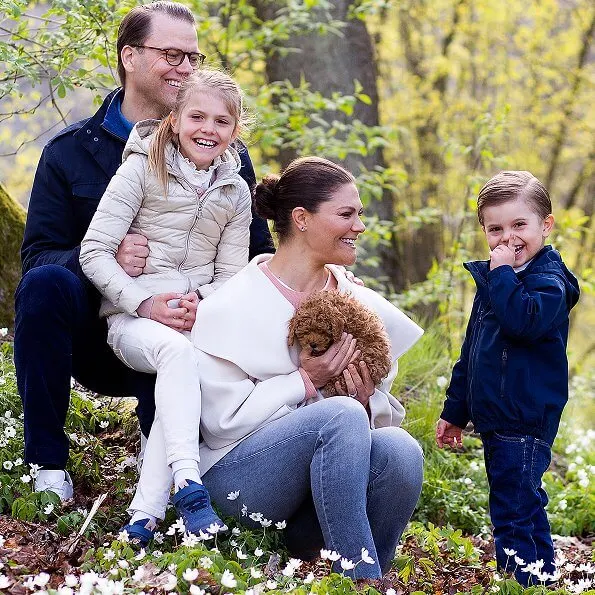 Crown Princess Victoria wore a wool and cashmere blend draped collar jacket by Toteme. Princess Estelle and Prince Oscar