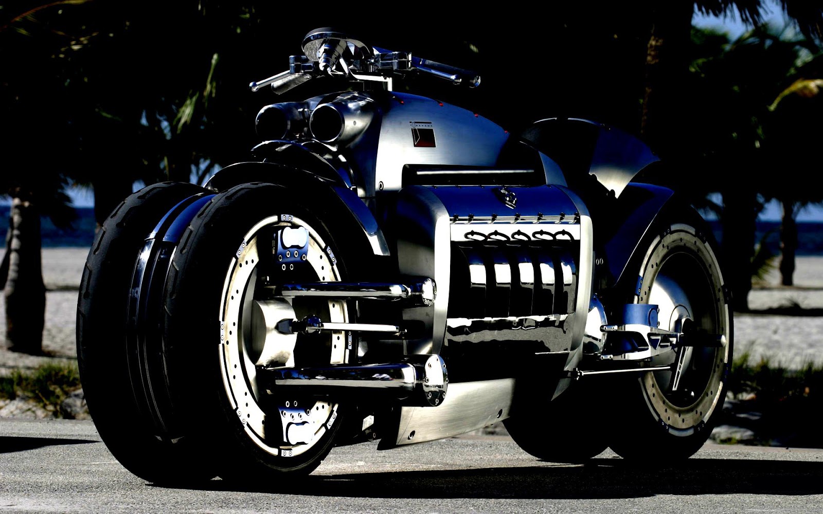 images of dodge tomahawk
