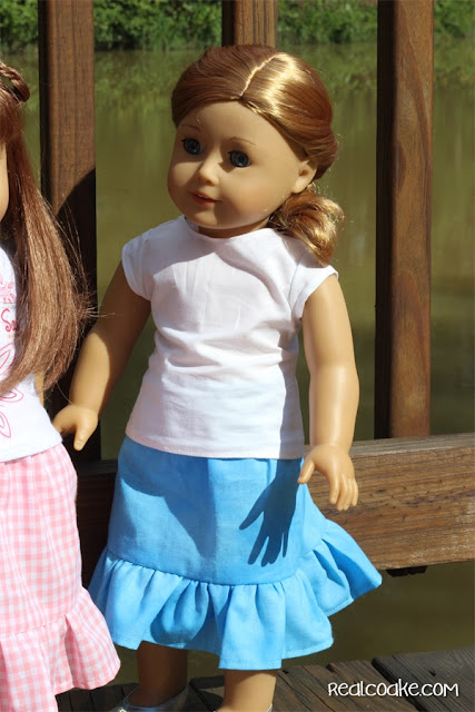 #AmericanGirlDoll clothes pattern to make a maxi skirt for your doll. #Sewing #Pattern #RealCoake