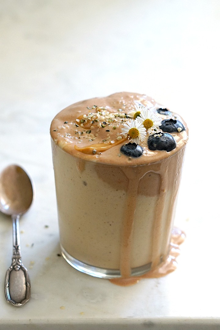 peanut butter cup smoothie Peanut butter, chocolate, and banana hemp smoothie recipe.