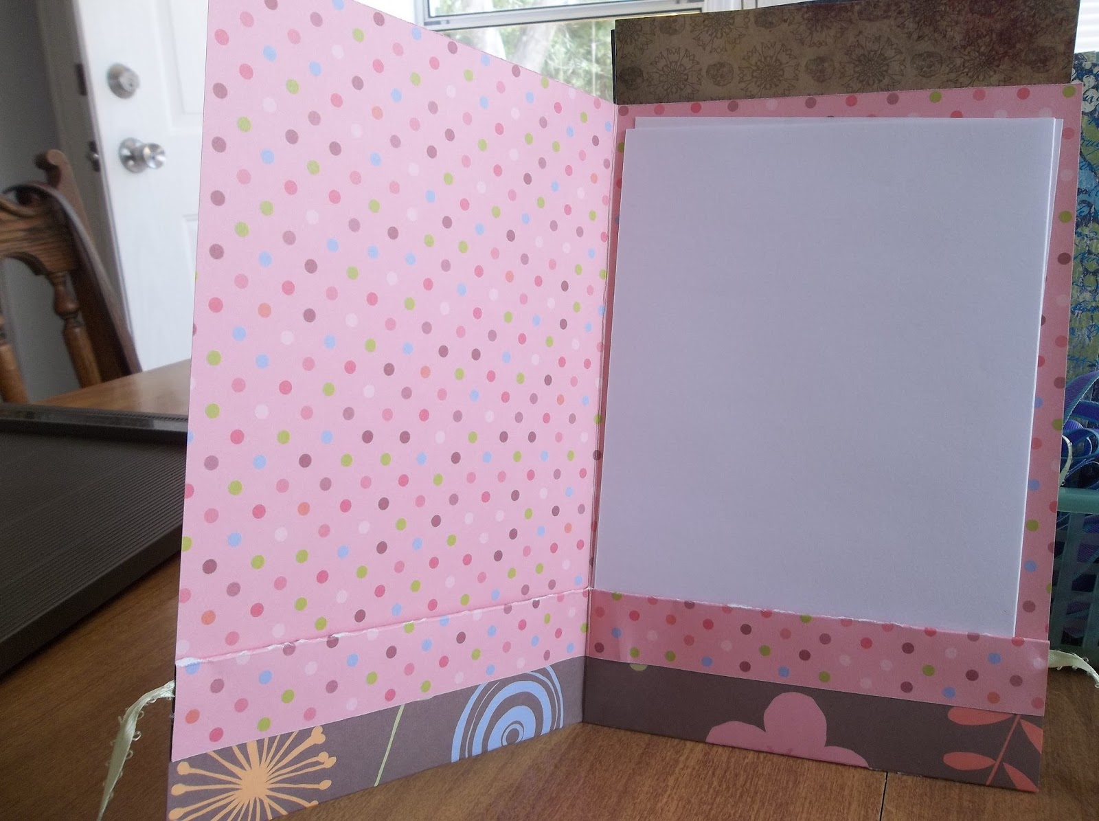 2 Peas In A Pod Folder using Thick 12x12 Scrapbook Paper