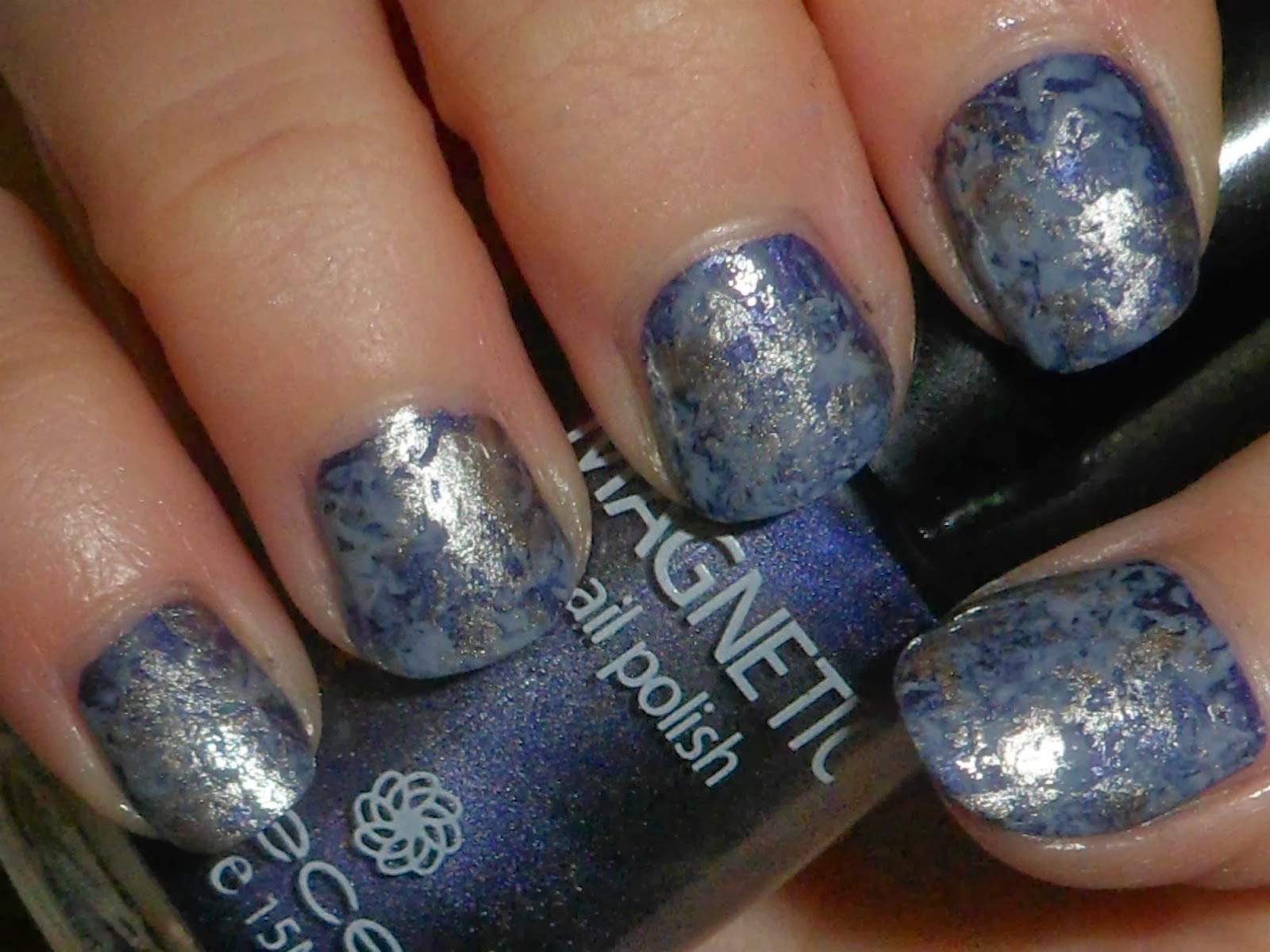 negleprinssesen blue and silver saran wrap