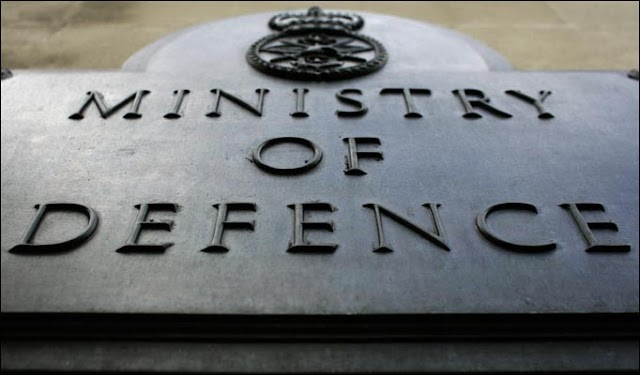 وزارة دفاع بريطانيا تسرح ألاف الجنود