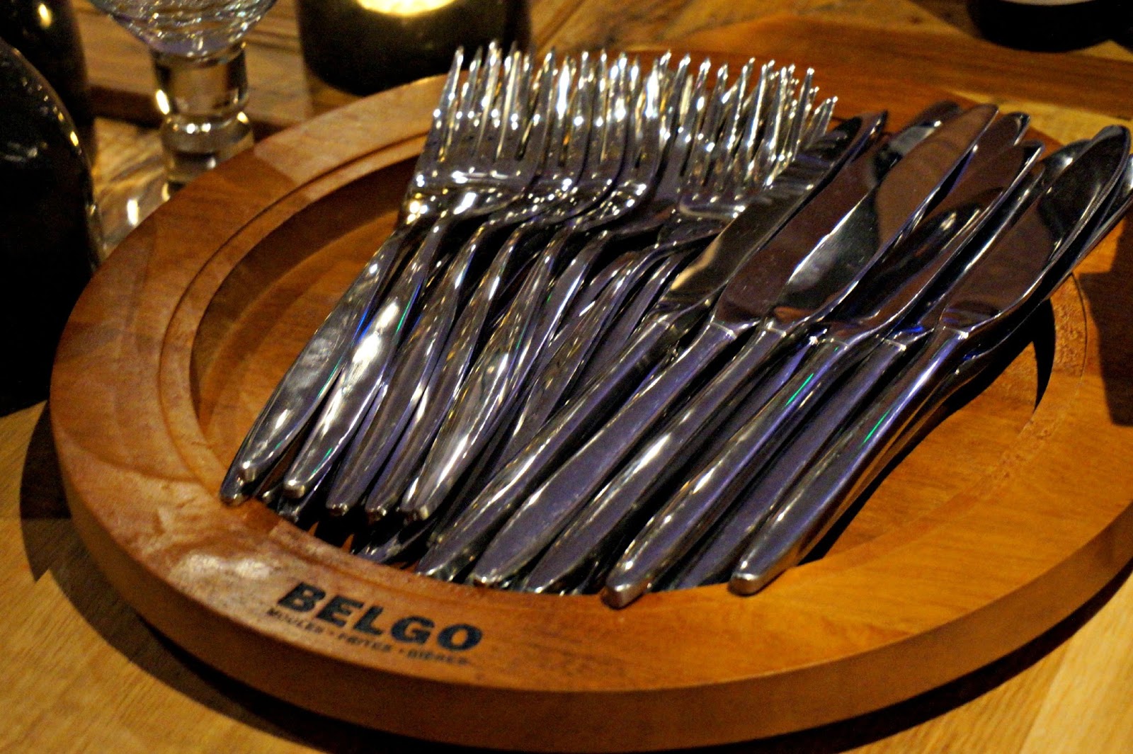 cutlery in a bowl