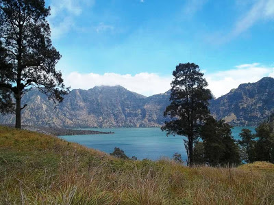 sekitar segara anak-santri dan alam