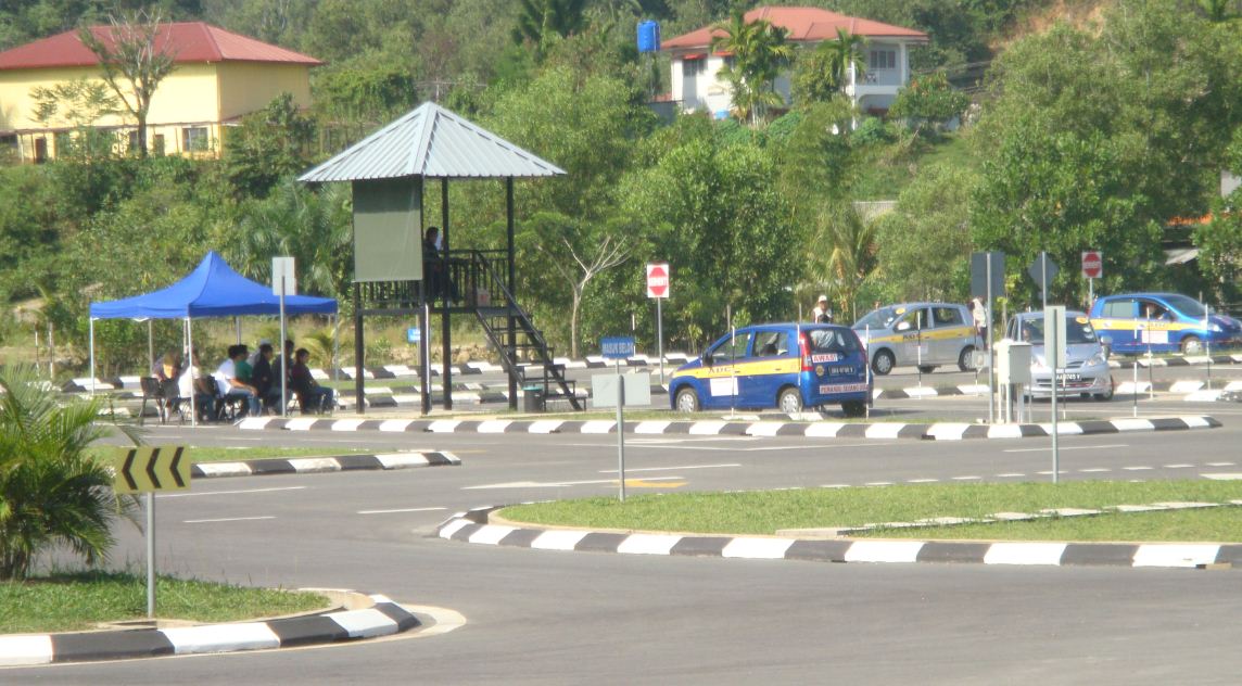 Institut Memandu ADC Cawangan Inanam: Galeri Foto