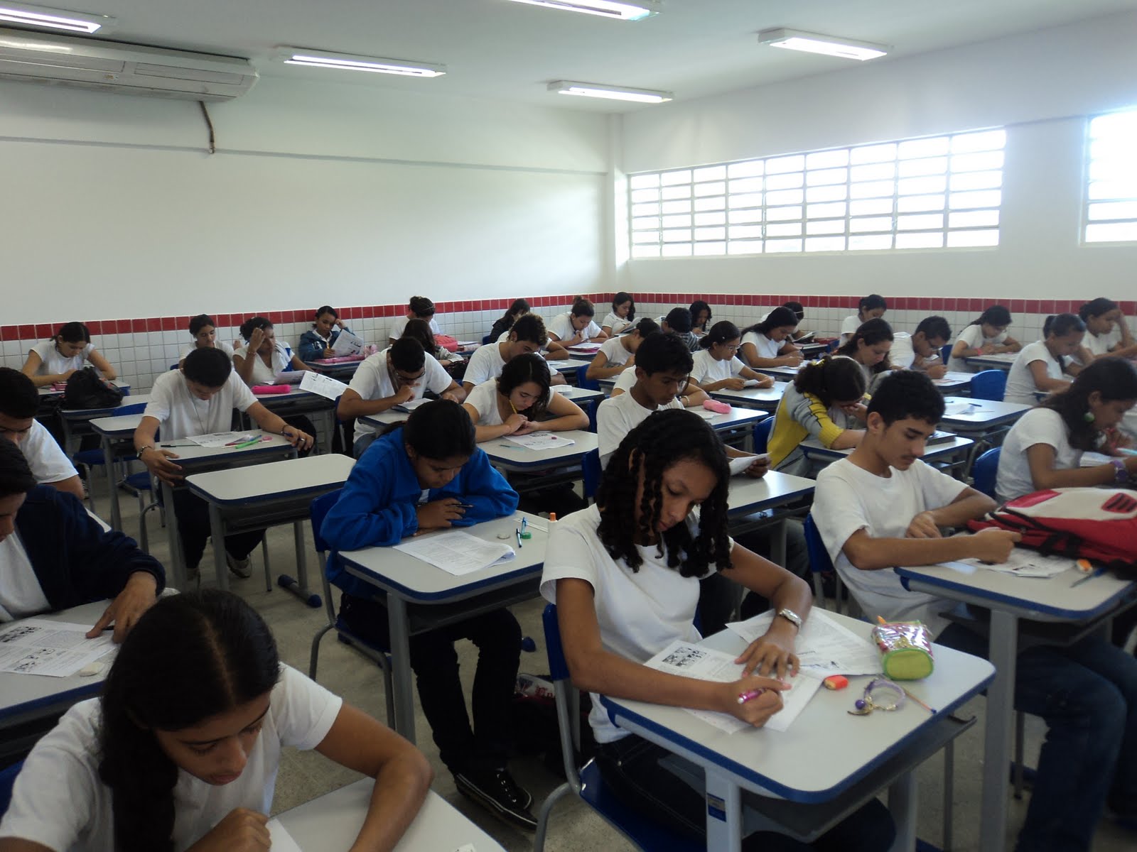 Escola Estadual Educação Profissional Eusébio de Queiroz: EEEP Eusébio ...