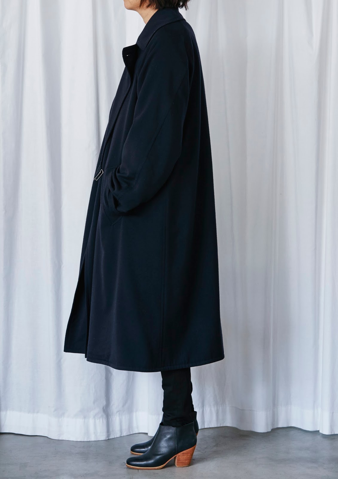 trunk: COMOLI 2017AW DELIVERY INFORMATION