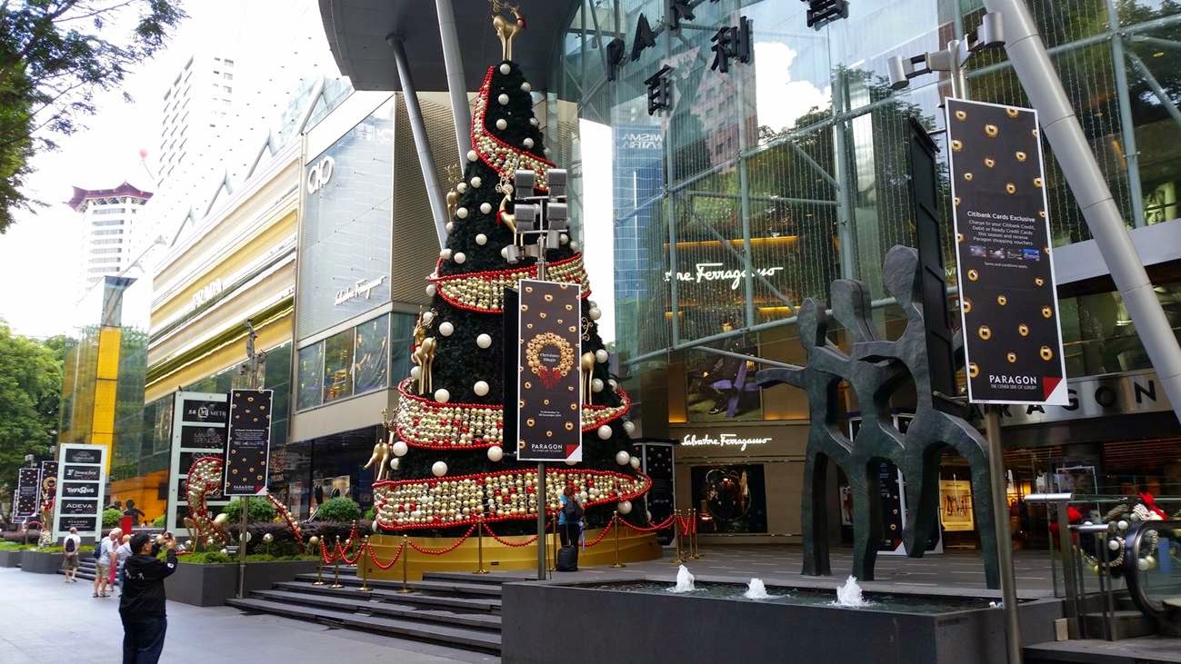 To Live is Bliss: Christmas Decorations Along Orchard Road 2015...