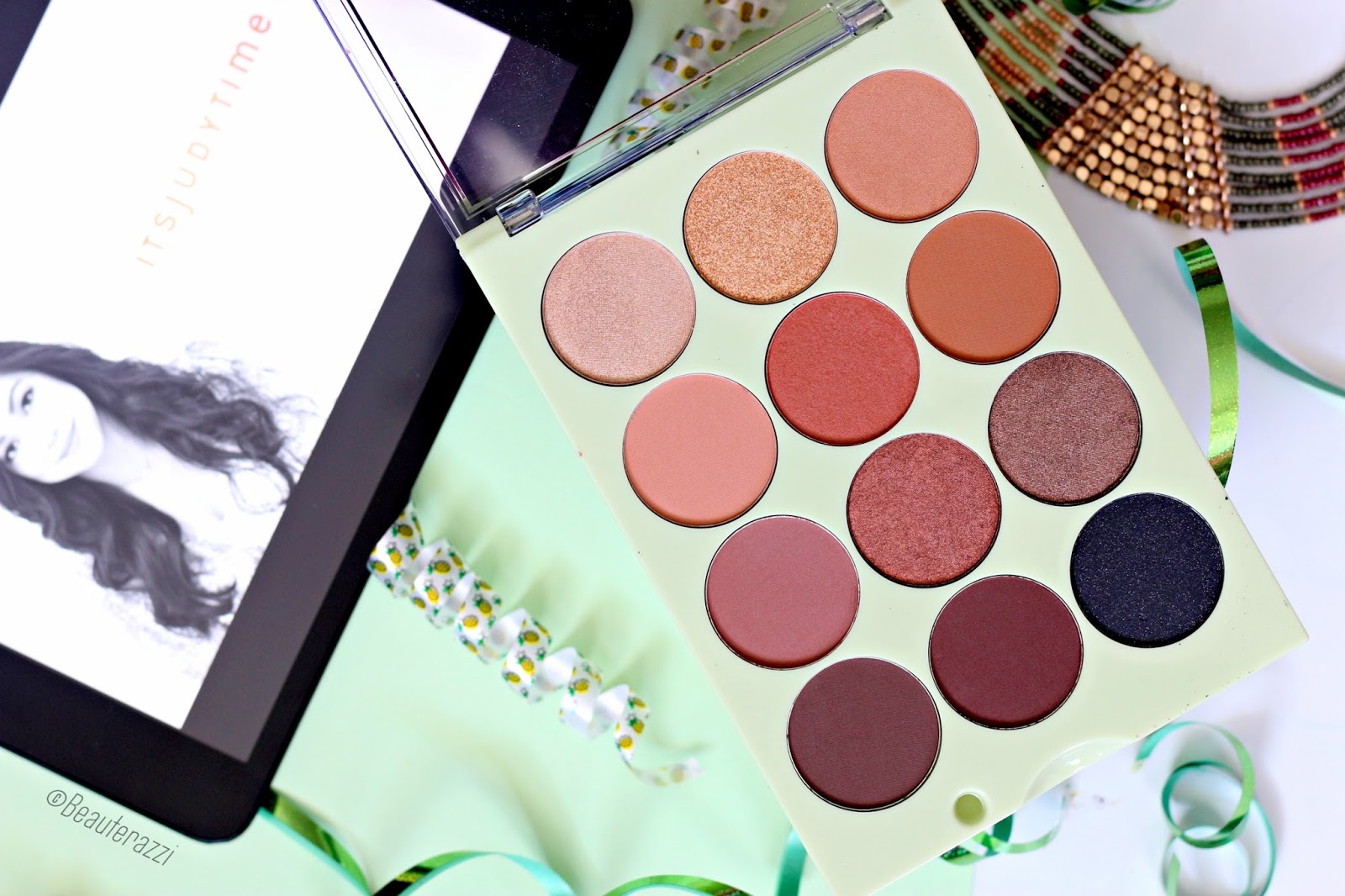 Pixi + Its Judy Time Its Eye Time Eyeshadow Palette - Review