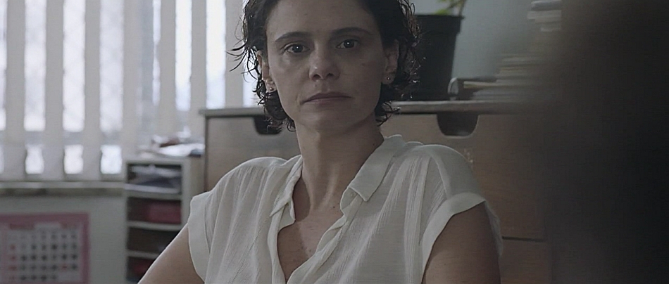 AOS TEUS OLHOS (WEB-DL/NACIONAL/720P) - 2017 Olhos%2B02