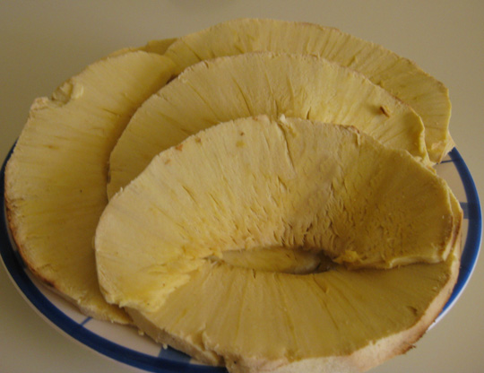 St. Vincent and the Grenadines Flavours: Roasted Breadfruit and