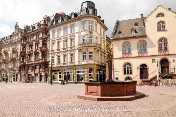 Schloßplatz Wiesbaden
