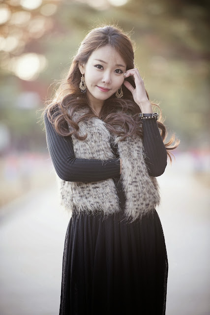 Bad Cute Beautiful Lee Da Hee Outdoors