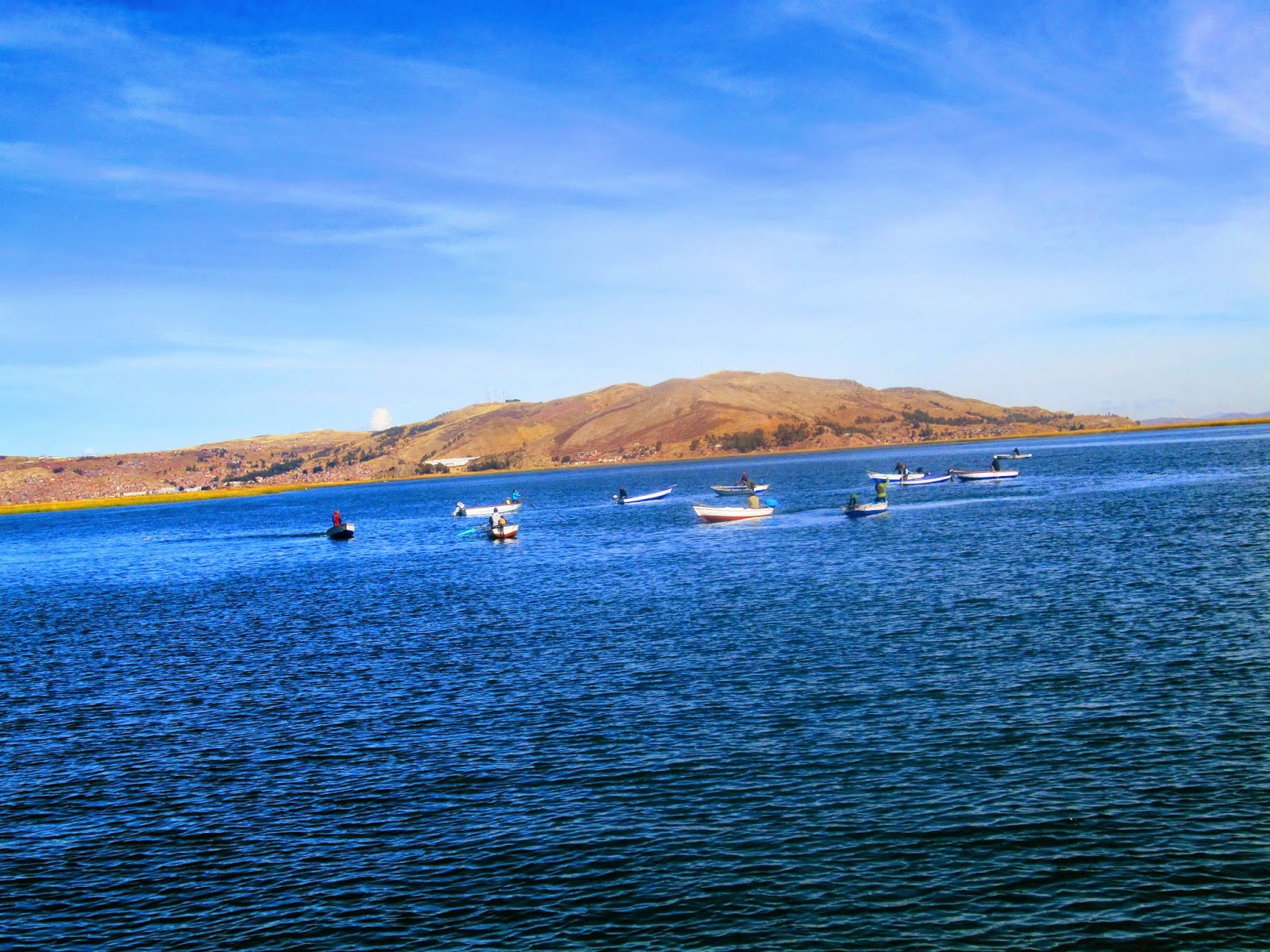 Lago Titicaca, 3800 metros de altura Lago Titicaca, 3800 metros de altura