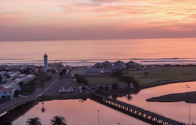 After sunset over Woodbridge Island, Cape Town