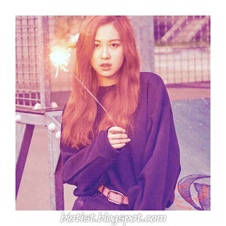 Cute Photos of Black Pink Roséanne Park Cute Photos of Black Pink Roséanne Park