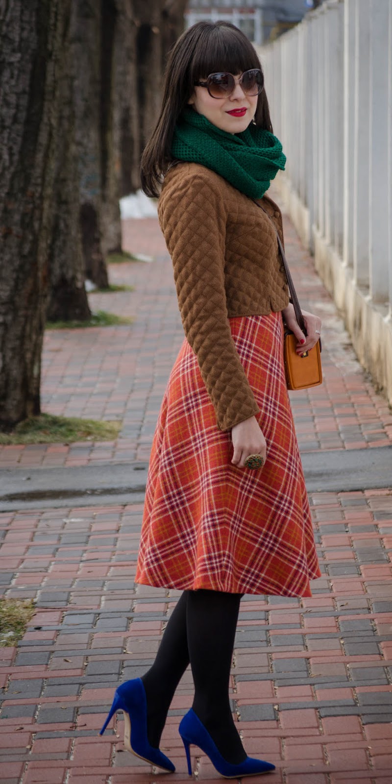 Miss Green: High waist winter skirt