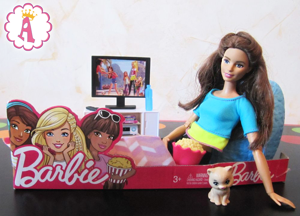 barbie movie night & kitten playset